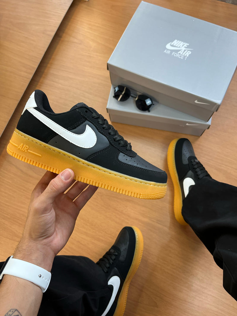 Air Force Luxo Preto/Latéx