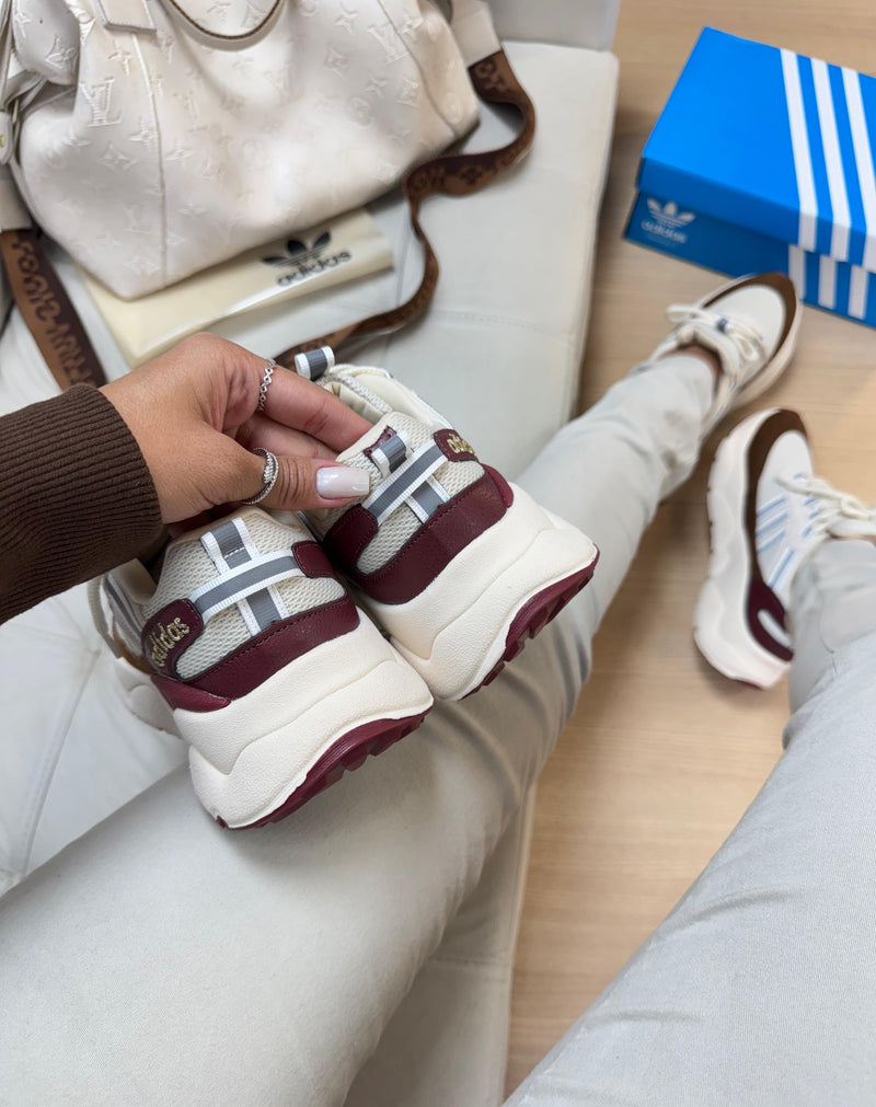 Adidas Dymond Branco/Marrom/Bordô