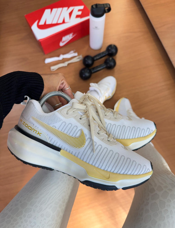 Invencible Run 3 Branco/Amarelo