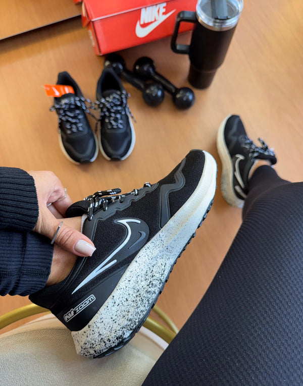 Nike Air NK47 Preto/Branco