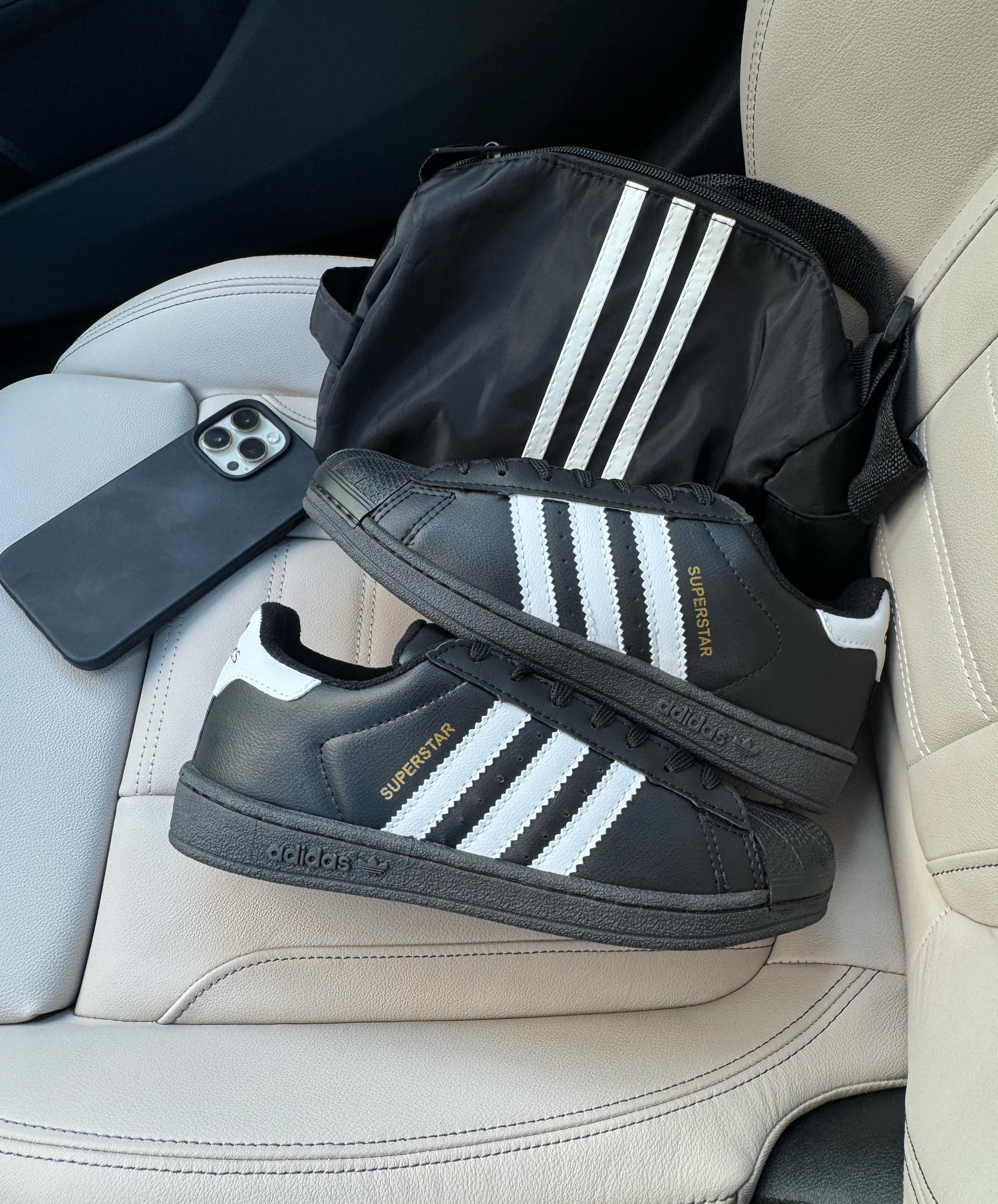 SuperStar Preto/Branco