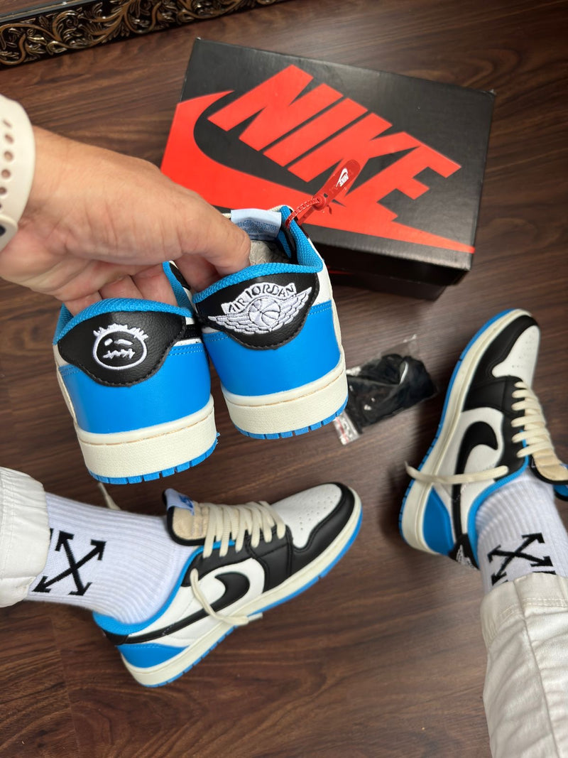 Jordan x Travis Scott Blue