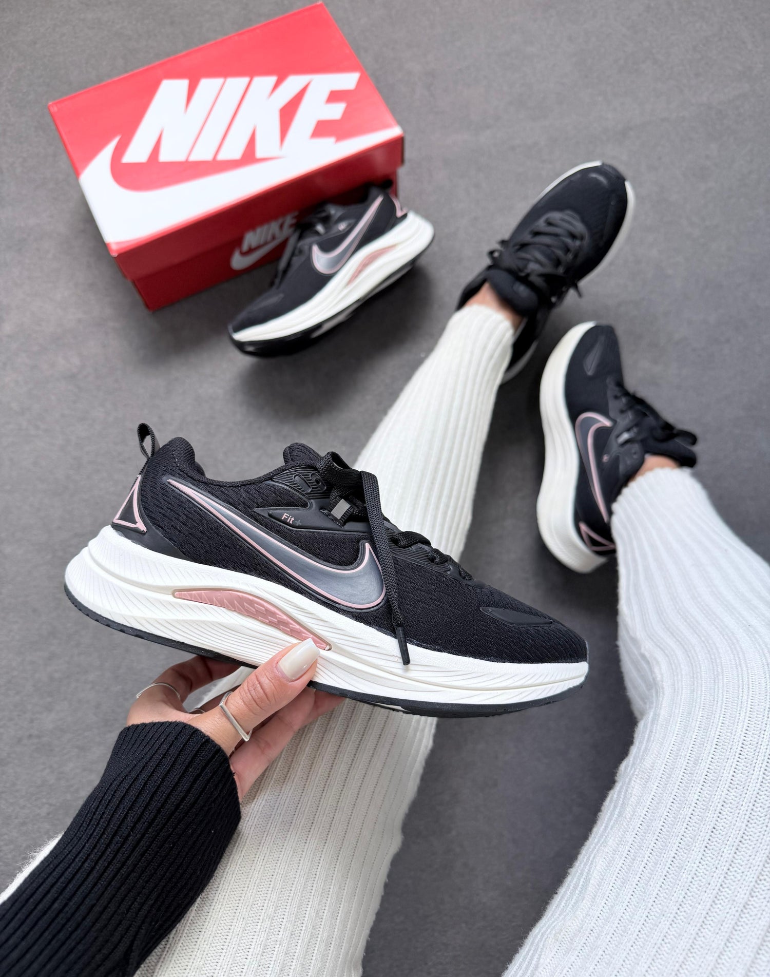 Nike Running EST1972 Preto/Rosa