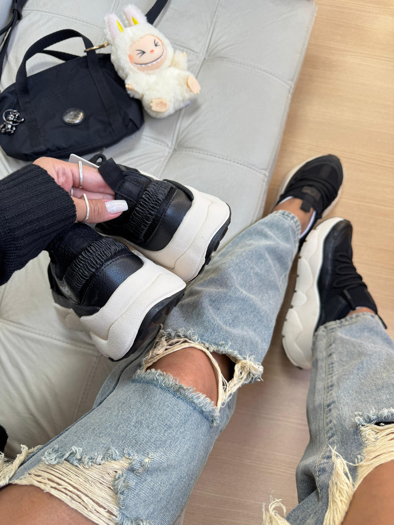 Adidas AD Femmy Fit Preto