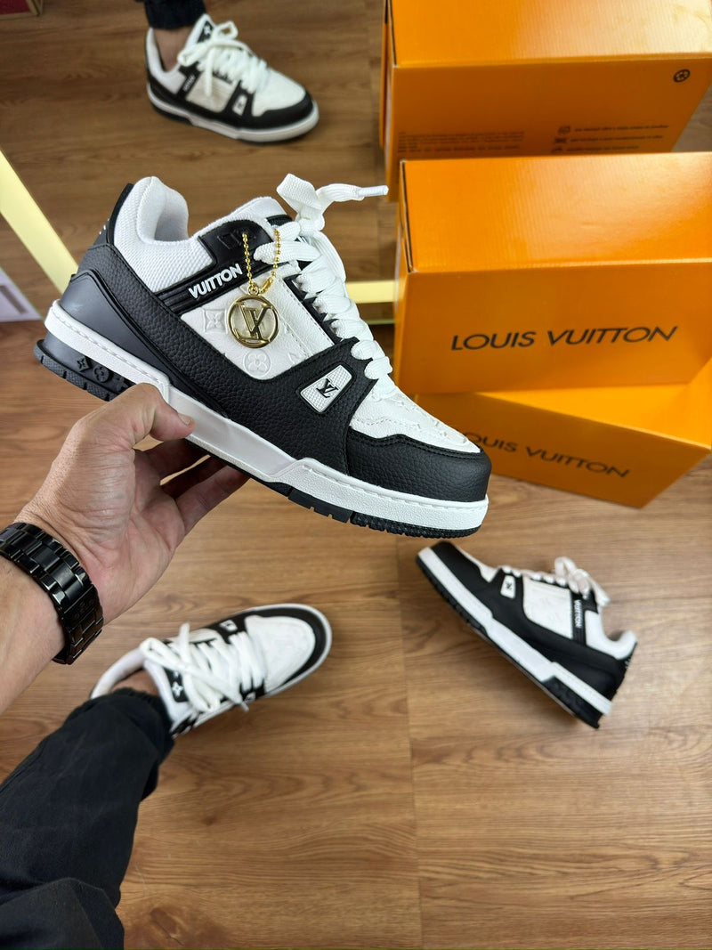 Louis Vuitton Trainer Dark