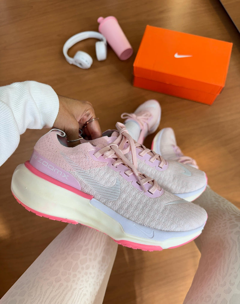 Invincible Run Premium Branco/Rosa