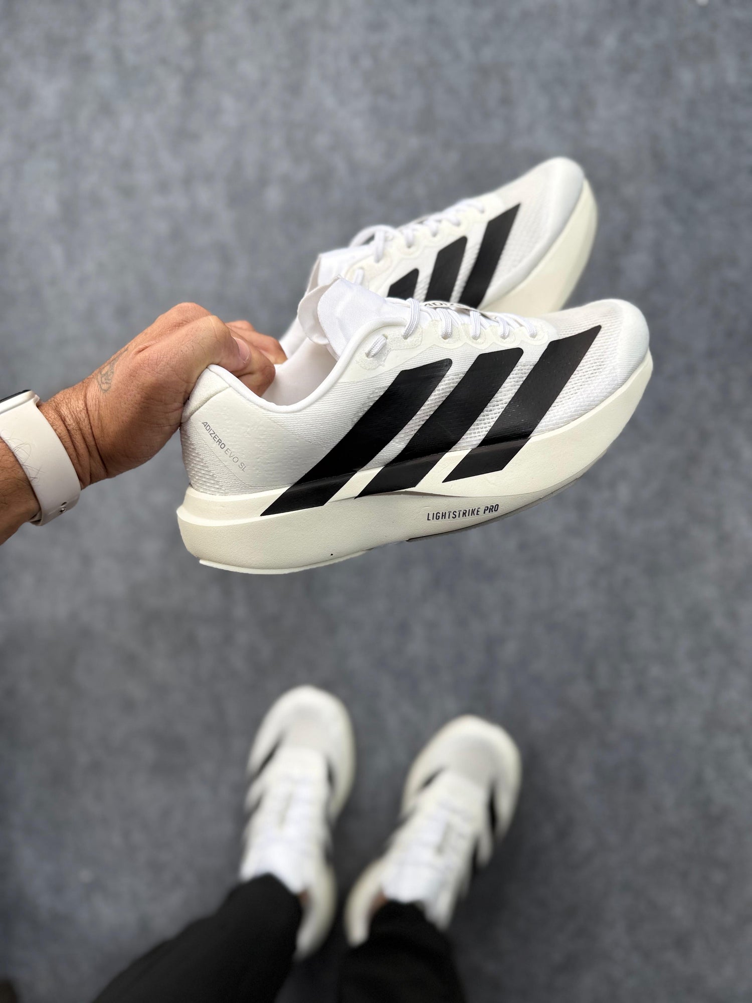 Adizero EVO SL Importado Branco/Preto