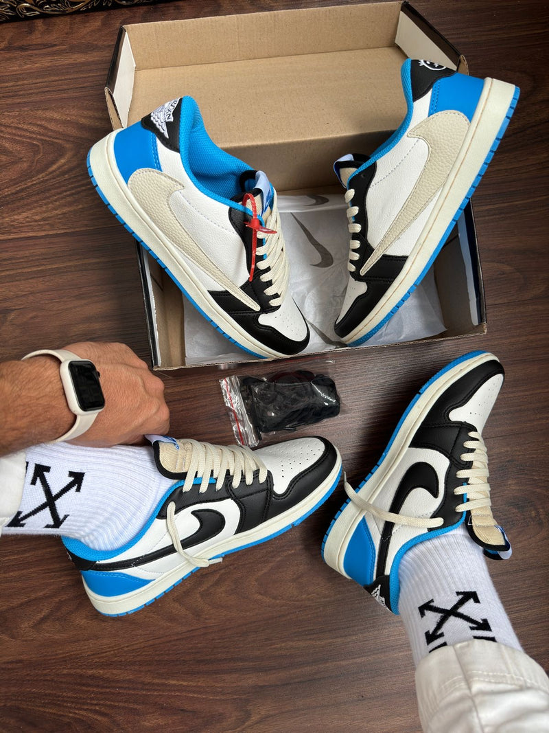 Jordan x Travis Scott Blue