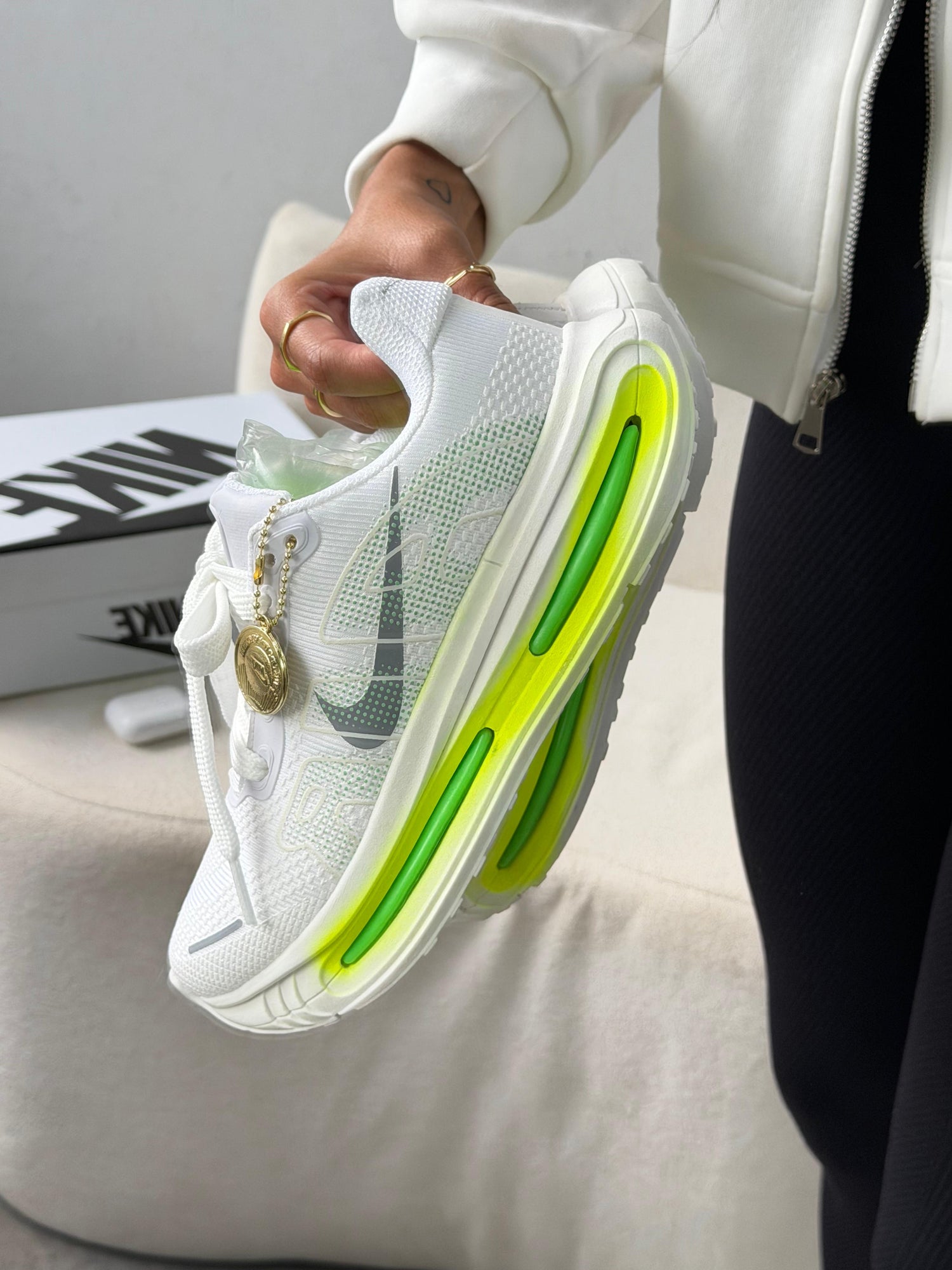 Nike Run Vomero Branco/Limão