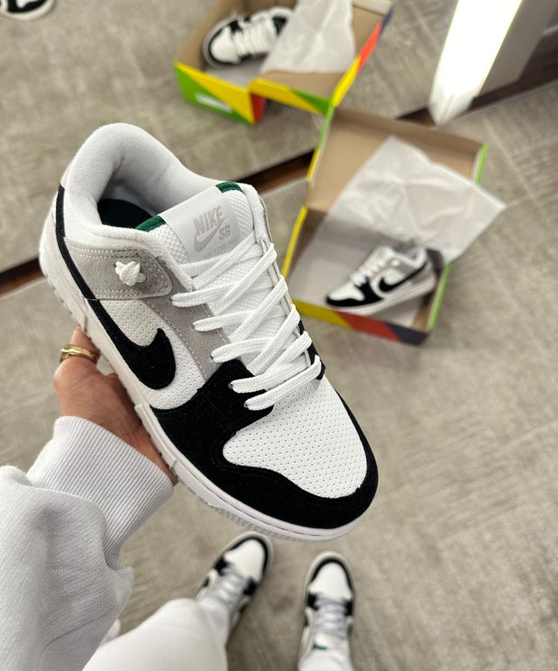 Dunk Low Pro Tricolor