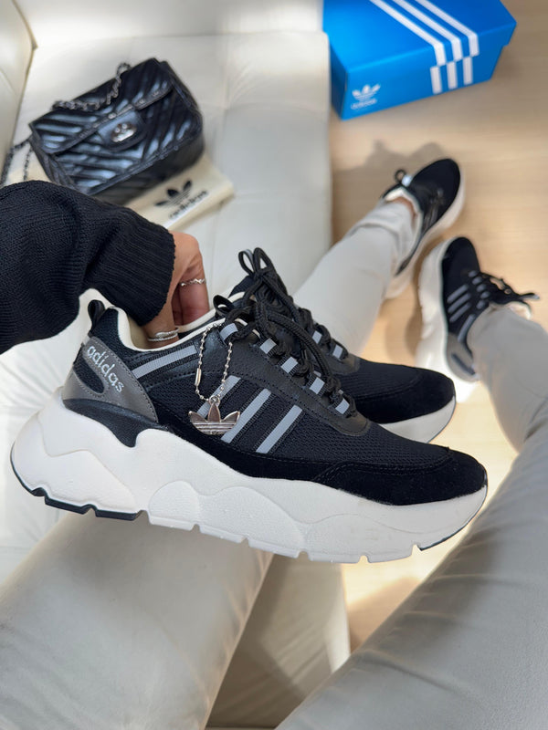 Adidas Dymond Preto