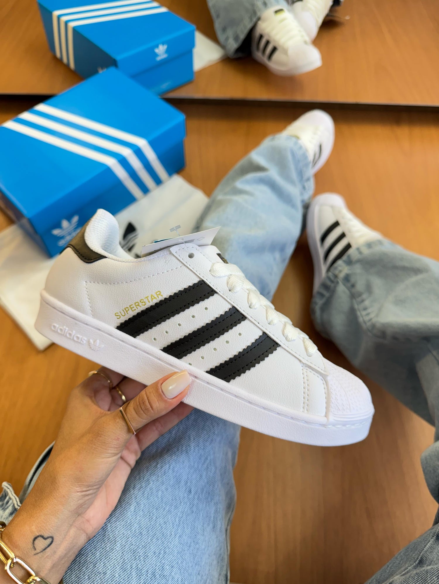 Super Star Prime Branco/Preto