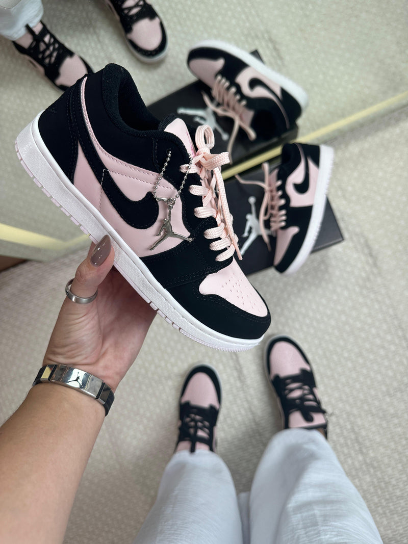 Jordan Low Pink