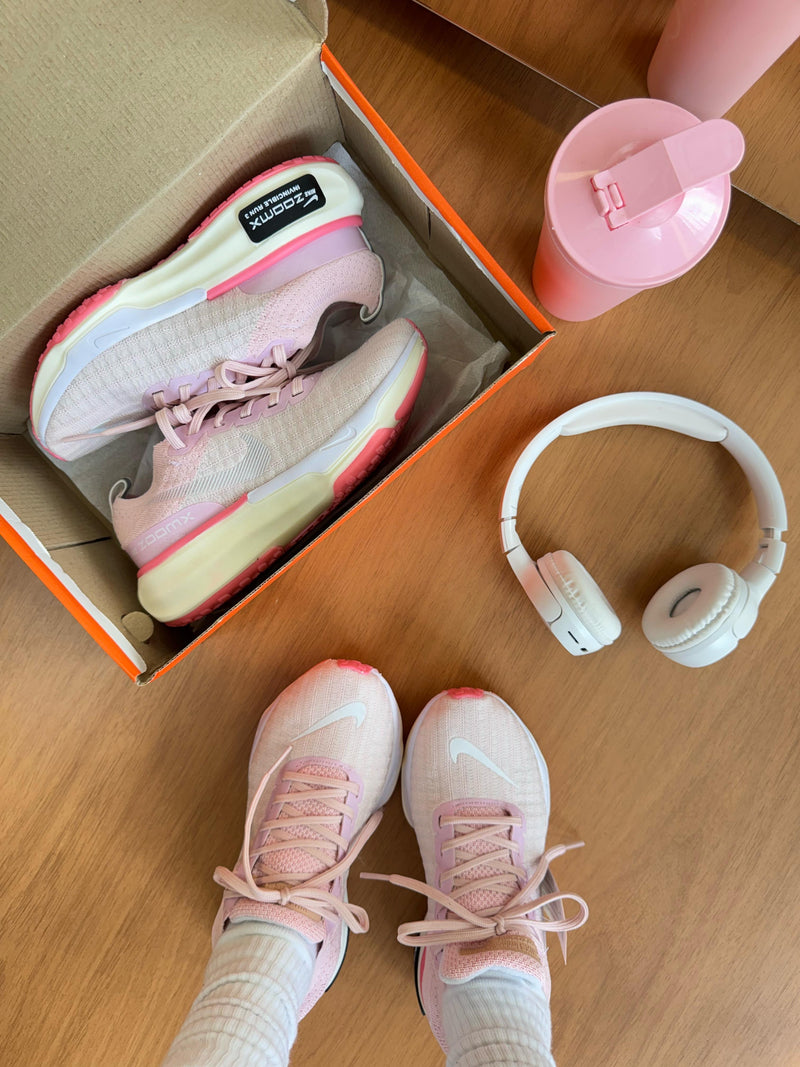 Invincible Run Premium Branco/Rosa