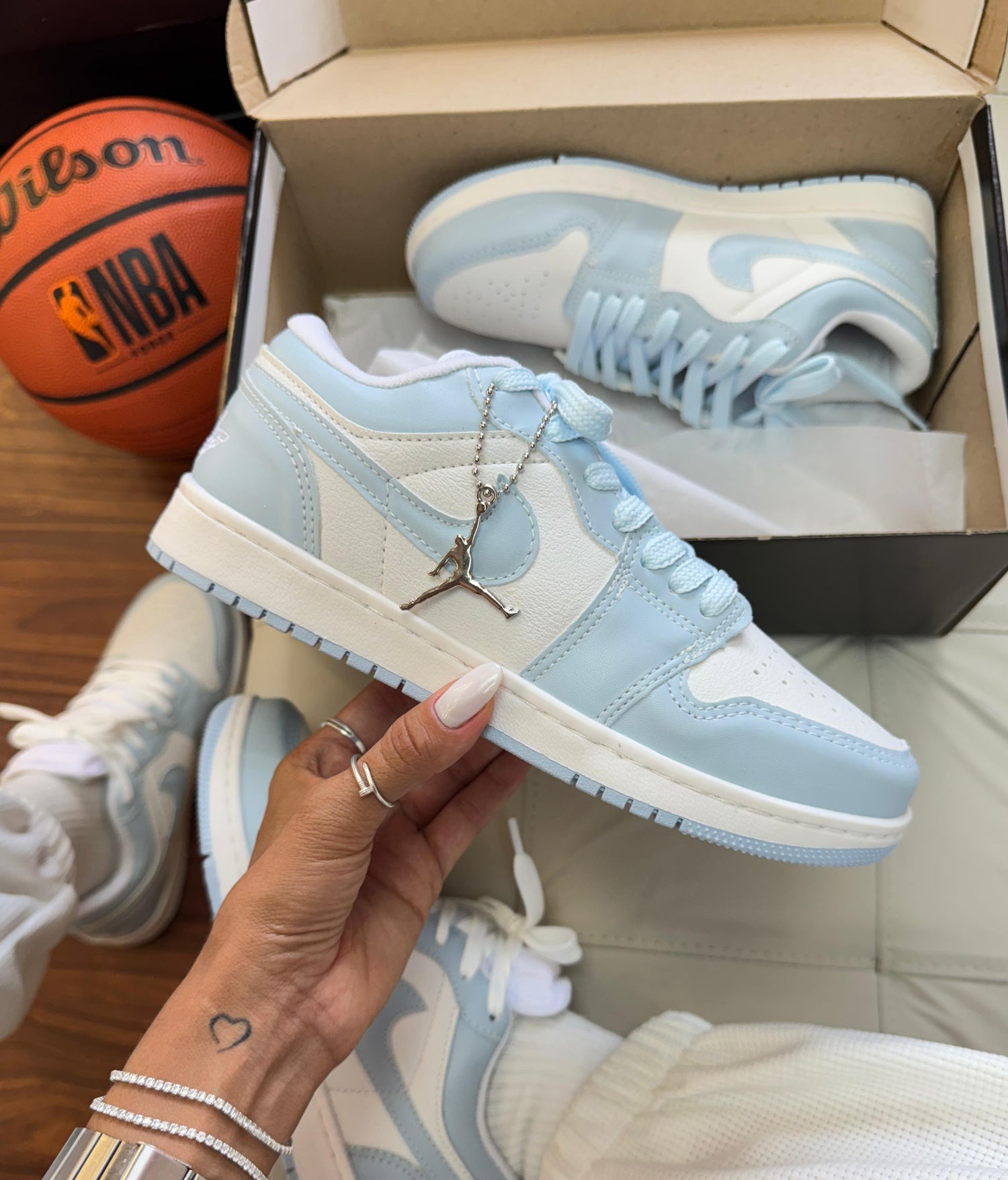 Jordan Low 1 Aquac