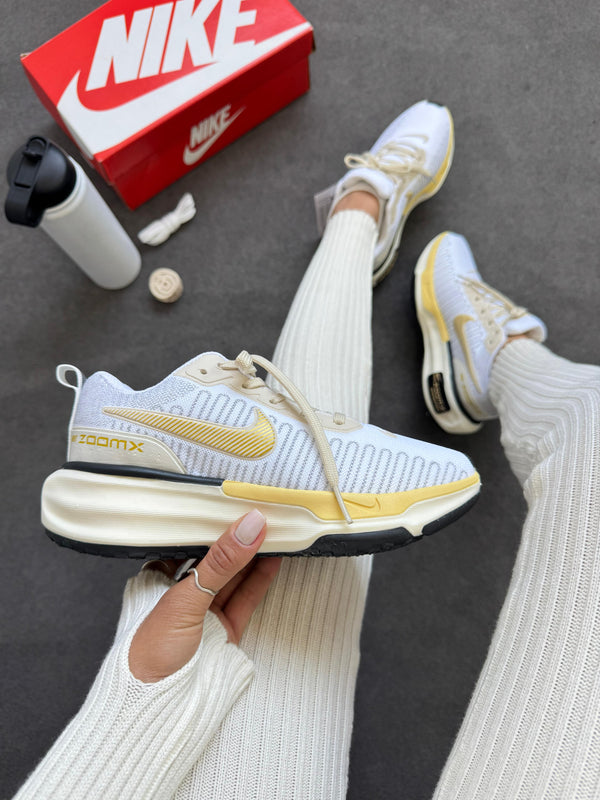 Invicible Run 3 Branco/Bege