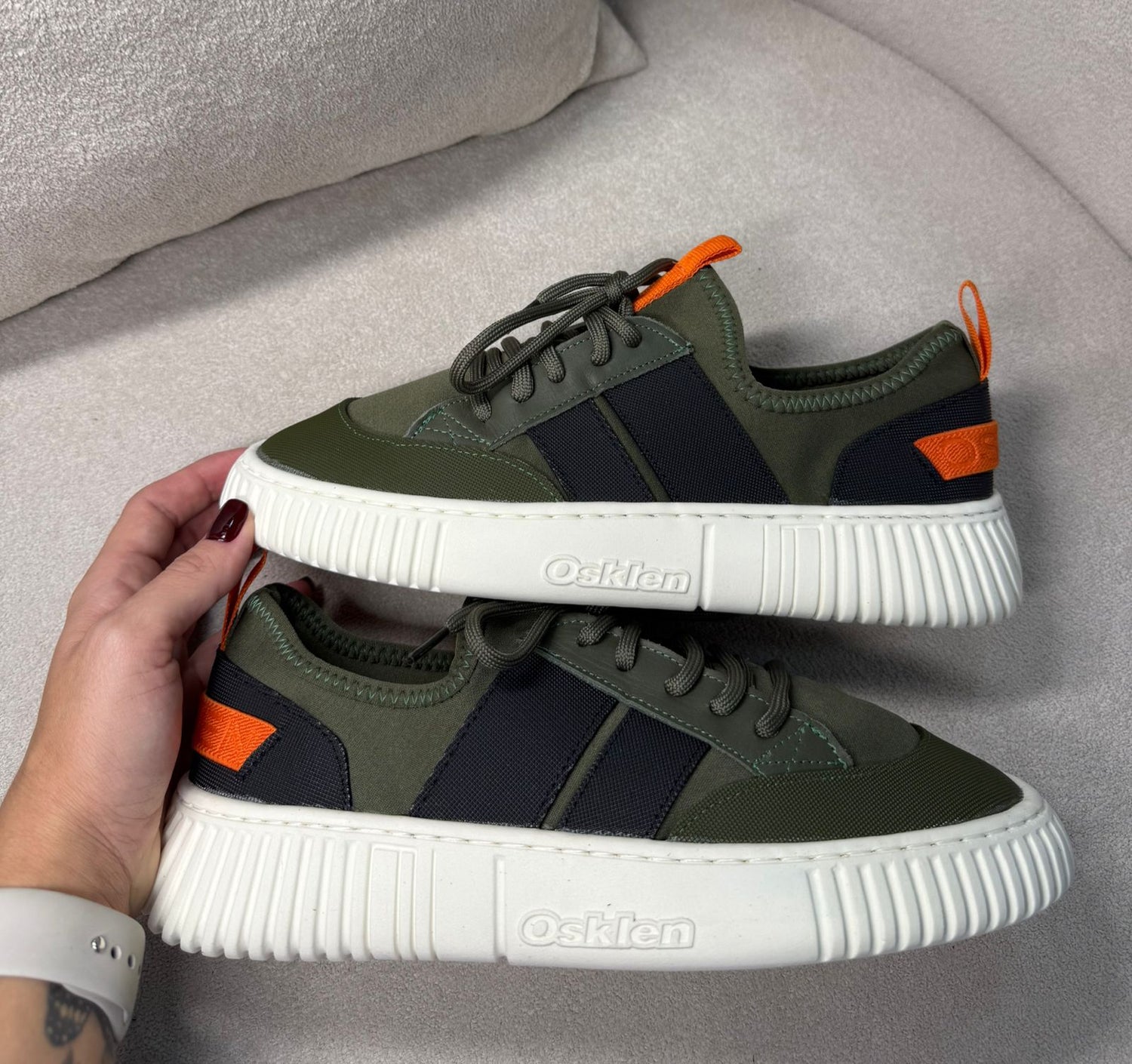 Osklen  Verde militar / Off