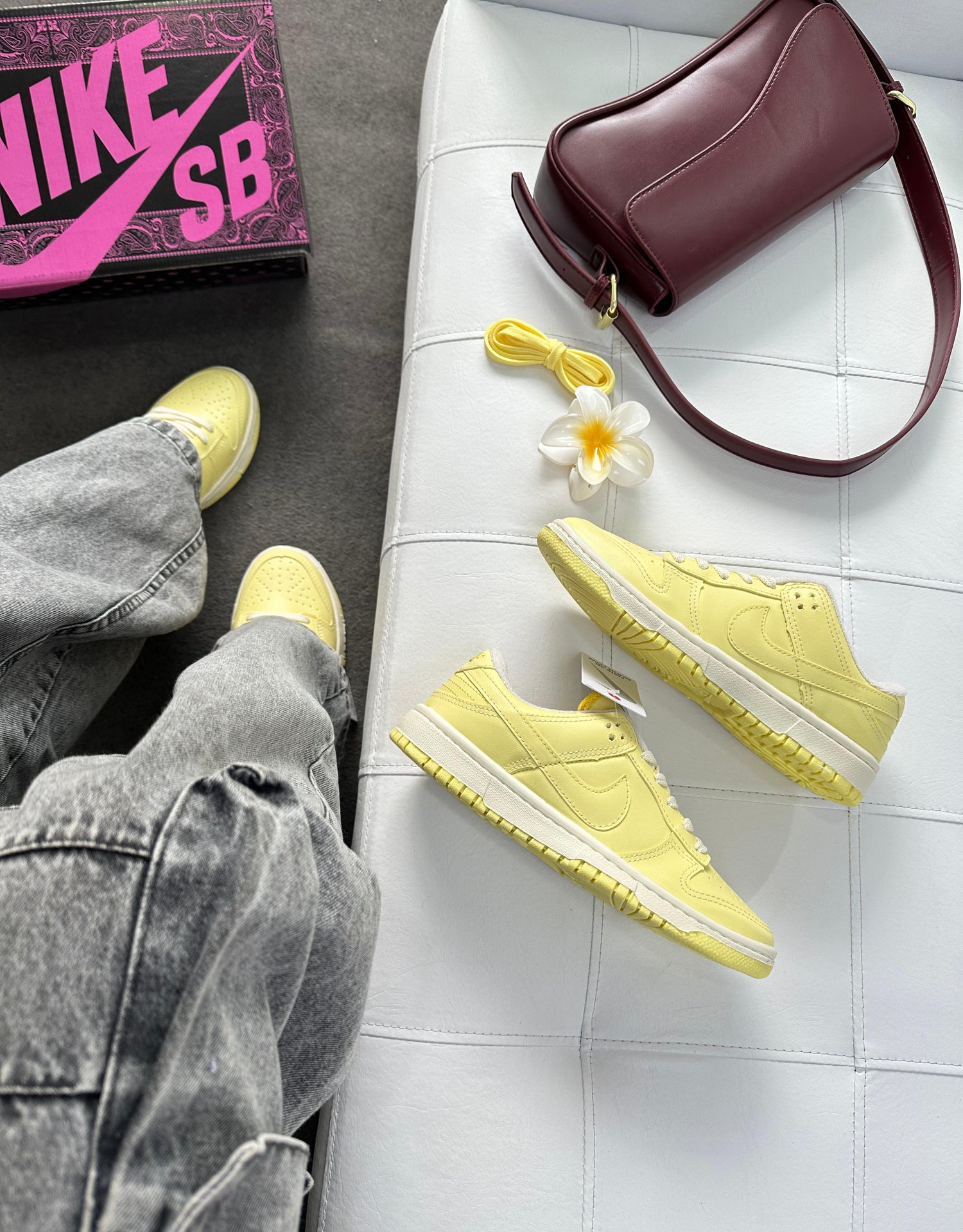 Dunk Low pro Luxo Pálido 💛