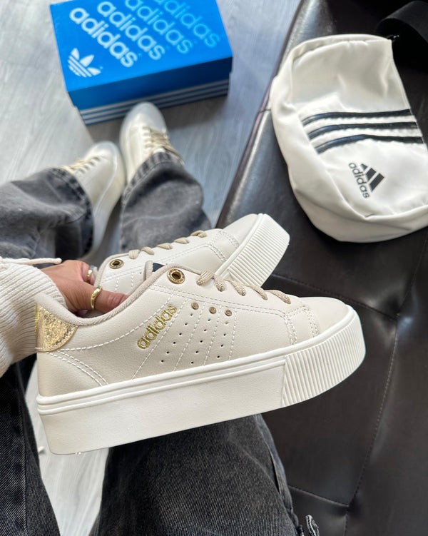 Adidas Plataforma Lux Off/Ouro